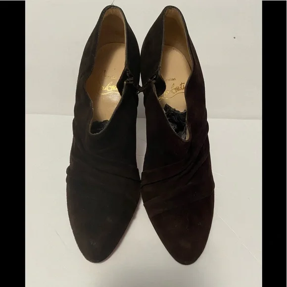 Christian Louboutin ankle Boots booties suede brown 36